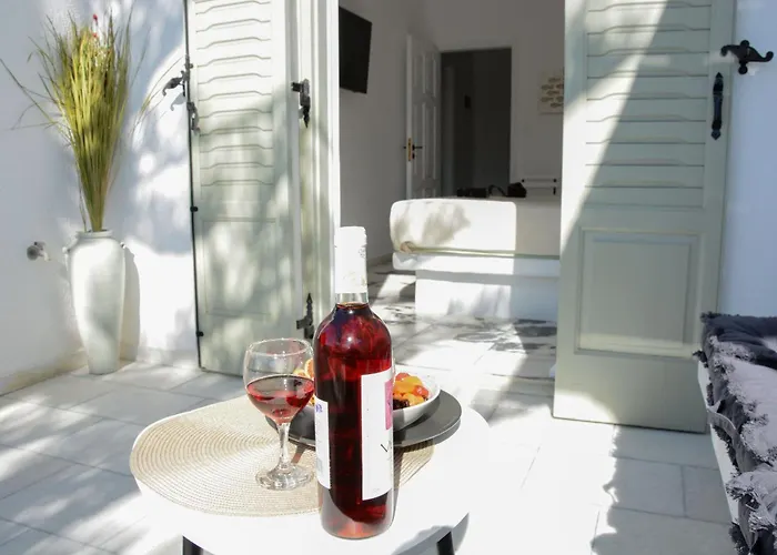 Апартаменты Aegean White Aparts *