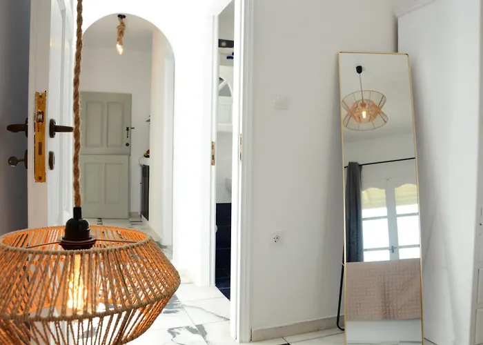 Aegean White Aparts * Agia Anna (Naxos)